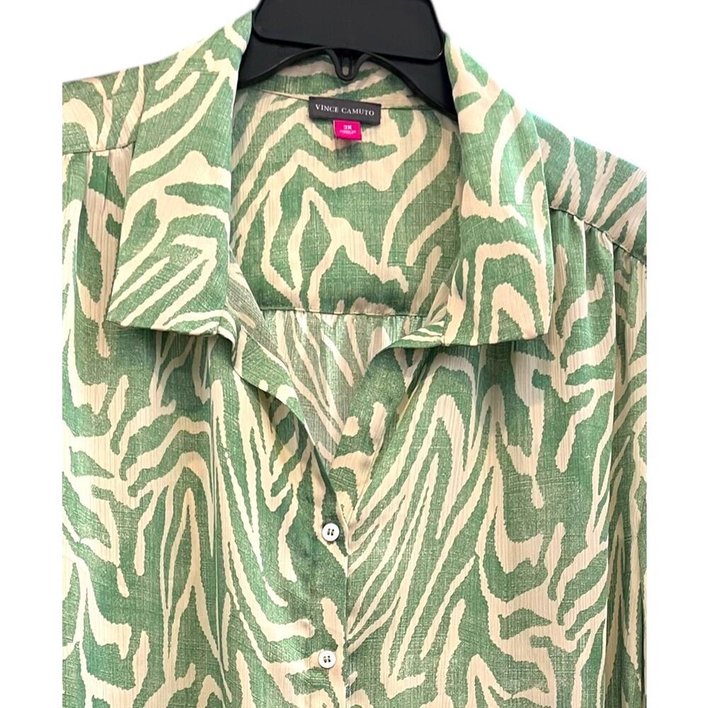 Vince Camuto Abstract Zebra Print Blouse Ruffle Top | Plus 3X, Green Cream NEW - Picture 5 of 14